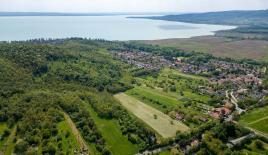 Land for 500 000 euro in Badacsonytomaj, Hungary