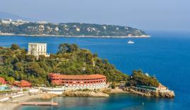 Appartement pour 19 000 000 Euro à Saint-Roman, Monaco