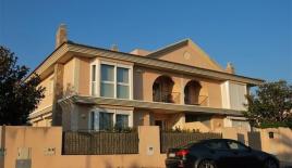 Chalet para 356 778 euro en Cambrils, España