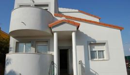 Casa adosada para 429 000 euro en Cambrils, España