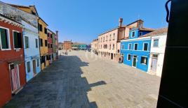 Villa for 315 000 euro in Venice, Italy