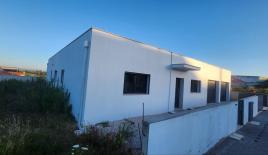 Cottage for 365 000 euro in Alcobaca, Portugal
