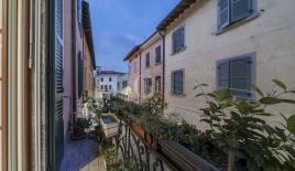 Apartment for 335 000 euro by Lake Iseo, Italy