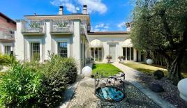 Villa for 985 000 euro by Lake Iseo, Italy