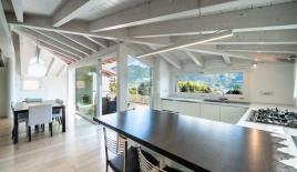 Villa for 790 000 euro by Lake Iseo, Italy