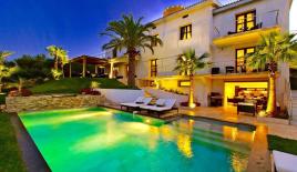 Villa in Cannes, France (price on request)