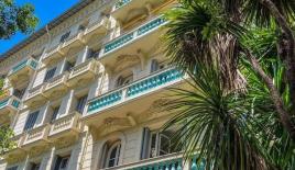 Apartment for 898 000 euro in Nice, France