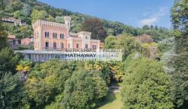 Castillo para 12 000 000 euro en Lesa, Italia