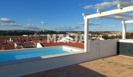 House for 749 000 euro in Setubal, Portugal