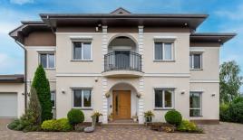 House for 590 000 euro in Babite, Latvia