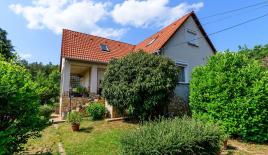 Haus für 399 000 euro in Badacsonytomaj, Ungarn