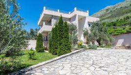 Maison pour 750 000 Euro à Rézévici, Monténégro