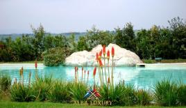 Villa pour 2 100 000 Euro en Italie