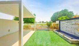Villa para 2 110 979 euro en Dubái, EAU