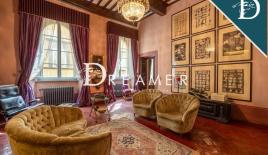 Apartment for 2 950 000 euro in Cortona, Italy