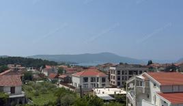 Grundstück für 472 500 euro in Tivat, Montenegro