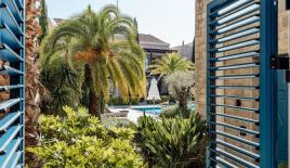 Flat for 1 075 000 euro in Herceg-Novi, Montenegro