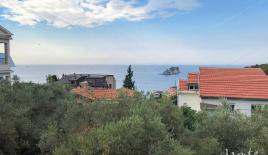 Flat for 215 000 euro in Budva, Montenegro