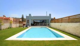 Villa para 1 067 000 euro en Analipsi, Grecia
