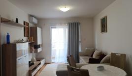 Gewerbeimmobilien für 135 000 euro in Budva, Montenegro