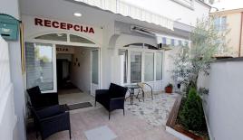 Hotel für 580 000 euro in Susanj, Montenegro