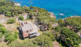 Land for 10 500 000 euro in Platja D'Aro, Spain