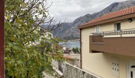 Cottage für 450 000 euro in Kotor, Montenegro