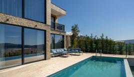 Villa für 695 000 euro in Kavač, Montenegro