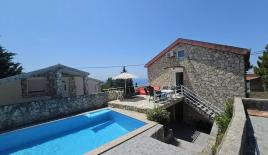 Haus für 270 000 euro in Bar, Montenegro