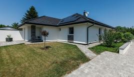 Haus für 690 000 euro in Keszthely, Ungarn