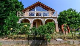 Haus für 498 254 euro in Badacsonytomaj, Ungarn