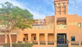 Villa à Dubaï, EAU (prix sur demande)