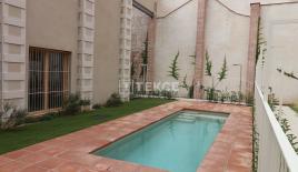 Stadthaus für 1 025 000 euro in Spanien