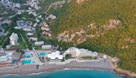 Land for 2 168 969 euro in Canj, Montenegro