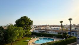 Bungalow für 950 euro pro Monat in Orihuela Costa, Spanien
