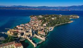 Land for 1 700 000 euro in Sirmione, Italy