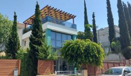 Casa para 4 500 euro por mes en Parekklisia, Chipre
