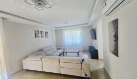 Maison pour 5 500 Euro par mois à Germasogeia, Chypre