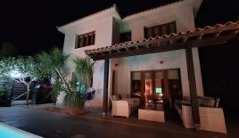 Casa para 5 500 euro por mes en Limasol, Chipre