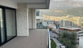Penthouse for 850 000 euro in Budva, Montenegro