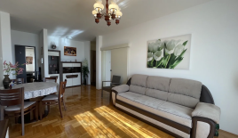 Appartement pour 230 000 Euro à Becici, Monténégro