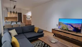Appartement pour 240 000 Euro à Becici, Monténégro