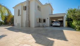 Villa für 480 000 euro in Paphos, Zypern
