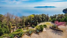 Hôtel pour 3 500 000 Euro en Croatie