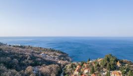 Terreno per 500 000 euro a Rezevici, Montenegro