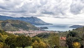 Terreno per 6 212 250 euro a Budva, Montenegro