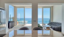 Appartamenti per 1 950 000 euro a Roquebrune Cap Martin, Francia