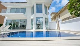 Villa para 9 953 090 euro en Dubái, EAU