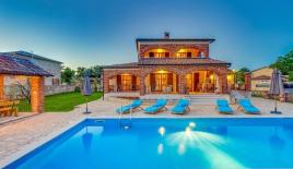 Villa per 775 000 euro in Croazia