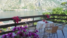 Cottage per 527 000 euro a Kotor, Montenegro